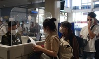 Sân bay Tân Sơn Nhất tăng cường giải pháp chống ùn ứ dịp cao điểm hè
