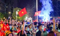 TPHCM cấm phương tiện lưu thông vào đường Nguyễn Huệ trong 2 buổi tối 
