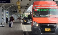 Tăng chuyến xe buýt hoạt động tại sân bay Tân Sơn Nhất trong cao điểm Tết