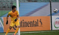 Thủ môn Văn Toản chấn thương nặng sau sai lầm trước U23 Thái Lan
