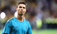 Ronaldo bất ngờ trở lại Real Madrid sau khi xé hợp đồng với MU