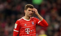 Hòa trận thứ 3 liên tiếp, Bayern Munich rối như canh hẹ
