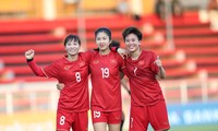 SEA Games 32: Đánh bại nữ Myanmar 3-1, tuyển nữ Việt Nam đặt một chân vào bán kết