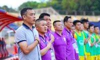 Lao dốc không phanh, SLNA thay HLV Nguyễn Huy Hoàng