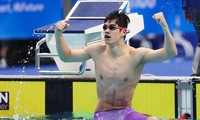 Kình ngư 19 tuổi Trung Quốc gây sốt khi phá kỷ lục châu Á, lọt tốp 5 người bơi nhanh nhất lịch sử