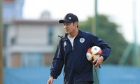 Hà Nội FC bổ nhiệm HLV Nhật Bản thay ông Đinh Thế Nam