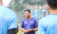 HLV Lê Huỳnh Đức được vinh danh trước ngày Night Wolf V-League trở lại