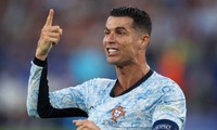 Ronaldo lần đầu &apos;tịt ngòi&apos; ở vòng bảng giải đấu lớn