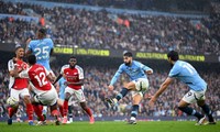 Arsenal đánh rơi 2 điểm phút bù giờ cuối cùng trong màn đại chiến kịch tính cùng Man City