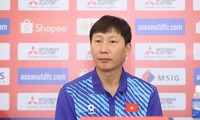 HLV Kim Sang-sik đặt mục tiêu giành vé sớm vào bán kết ASEAN Cup 2024