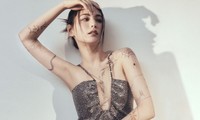 Mỹ nhân Hàn đẹp nhất thế giới khoe hình xăm khắp cơ thể