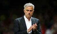 Thắng trận mở màn nhưng Jose Mourinho không vui.