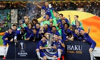 Eden Hazard tỏa sáng, Chelsea dễ dàng vô địch Europa League