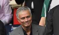 HLV Mourinho từ chối 100 triệu euro từ Trung Quốc.