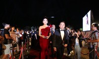 Các hoa hậu sải bước trên thảm đỏ Hoa hậu Việt Nam 2018