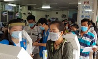 Khu vực bệnh nhân có Bảo hiểm Y tế lãnh thuốc tại Bệnh viện Chợ Rẫy