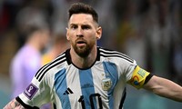Khi được giải toả áp lực phải gồng gánh cả đội tiến lên, Messi đã toả sáng để có bàn thắng đầu tiên ở vòng knock-out trong 5 lần góp mặt ở World Cup. Ảnh: AFP