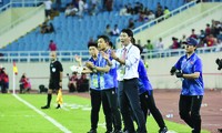 HLV Kim Sang-sik đang hướng đến bộ khung mới cho đội tuyển Việt Nam ở ASIAN Cup 2024. Ảnh: Như Ý