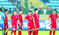 Cầu thủ Việt Nam sau trận hòa Ấn Độ 1-1 hôm 12/10