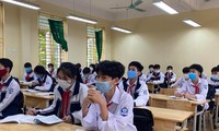 Thi vào lớp 10 trường công lập ở Hà Nội: Cân nhắc để tránh trượt oan 