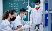 Bộ GD&ĐT cho biết Việt Nam còn thiếu 7.300 tiến sĩ giảng dạy trong các trường ĐH trong 10 năm tới