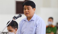 Bị cáo Nguyễn Đức Chung, cựu Chủ tịch UBND TP Hà Nội tại tòa 