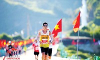 Đan Quyết tham dự Tiền Phong Marathon tại Lý Sơn và giành giải nhất lứa tuổi 16-34 ảnh: TPM