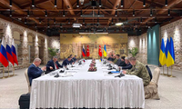 Hai đoàn đàm phán Nga - Ukraine gặp nhau tại Istanbul ngày 29/3 Ảnh: TASS 