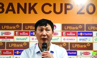 Shin Tae-yong phản ứng khi biết HLV Kim Sang-sik đi &apos;trinh sát&apos; đội tuyển Indonesia 