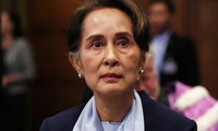 Cố vấn nhà nước Myanmar Aung San Suu Kyi trong ngày thứ hai của phiên tòa Ảnh: Getty