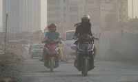 Khẩn cấp khắc phục ô nhiễm không khí ở Hà Nội