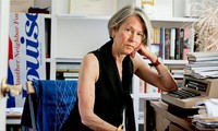 Nữ thi sĩ Mỹ Louise Gluck giành Nobel Văn chương 2020 trước sự ngỡ ngàng của dư luận và ngay cả nhà thơ 
