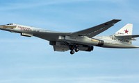 Máy bay ném bom TU-160 Ảnh: Thedefensepost.com 