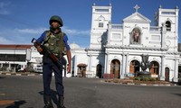 An ninh được thắt chặt tại các nhà thờ vừa xảy ra vụ đánh bom ở Sri Lanka. ảnh: RT 