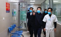 Lãnh đạo tỉnh Thái Bình kiểm tra phương án đối phó khi xuất hiện dịch tại các bệnh viện ảnh: Hoàng Long 