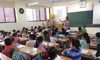 Hà Nội có lớp lên tới 60 học sinh, khó có thể giãn cách đảm bảo 1,5m (ảnh chụp tại Trường tiểu học Tây Hồ - Hà Nội)