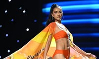 Nữ tỷ phú khiến Việt Nam từ bỏ cử người đẹp thi Hoa hậu Hoàn vũ?