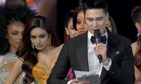 Bức ảnh một thí sinh nhìn trộm kết quả Hoa hậu Hòa bình Thái Lan gây sốt