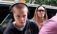 Con gái Angelina Jolie và Brad Pitt gây chú ý với quả đầu trọc
