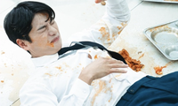 Tài tử từng sang Việt Nam bị mắng ngoài chợ vì vai diễn phản bội Park Min Young