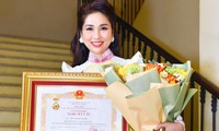 Đào chính Như Huỳnh nhận danh hiệu NSƯT sau 20 năm làm nghề