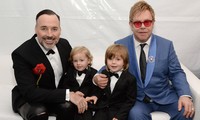 Cuộc hôn nhân đồng giới viên mãn của Elton John