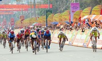 Giải đua xe đạp cúp Truyền hình TP HCM khởi tranh chặng đầu tại Điện Biên