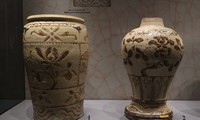 Bộ sưu tập gốm Bát Tràng hàng trăm năm tuổi 