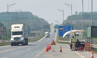 Cấm xe khách 30 chỗ, xe tải từ 6 trục đi trên cao tốc Cam Lộ - La Sơn