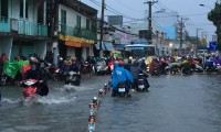 Kẹt xe, ngập lụt là nỗi ám ảnh với người dân TPHCM