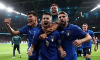Các cầu thủ Italia ăn mừng tấm vé vào trận chung kết EURO 2020 ảnh Getty Images