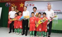 16 đội bóng tham dự Giải bóng đá U9 toàn quốc Toyota 2022 