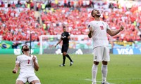 World Cup 2022: Hai phút bù giờ điên rồ, Iran quật ngã Xứ Wales trong trận đấu giàu cảm xúc