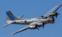 Cận cảnh &apos;pháo đài bay&apos; chi phí rẻ B-17 của Mỹ